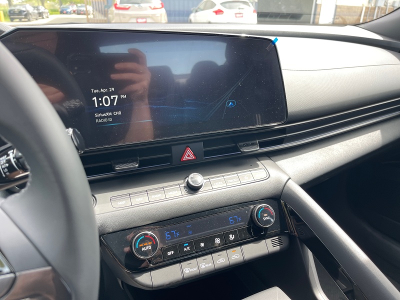 2025 Hyundai Elantra Hybrid