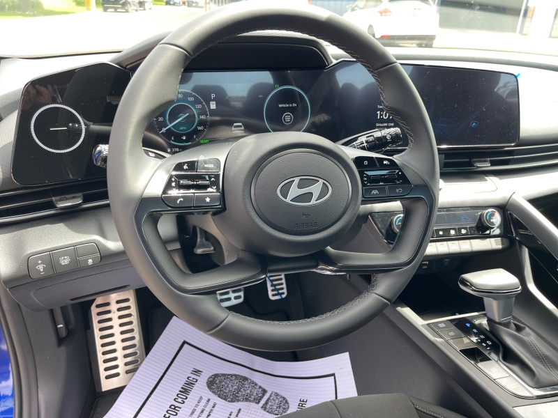 2025 Hyundai Elantra Hybrid
