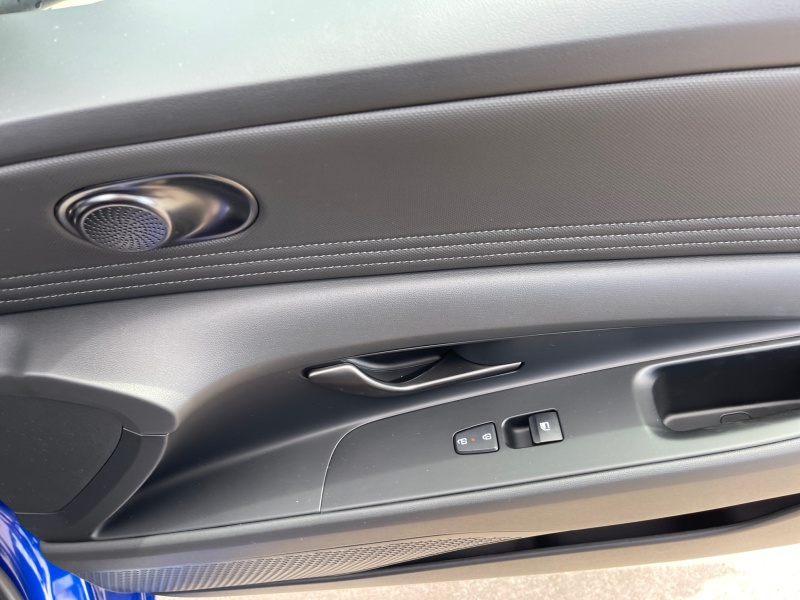 2025 Hyundai Elantra Hybrid