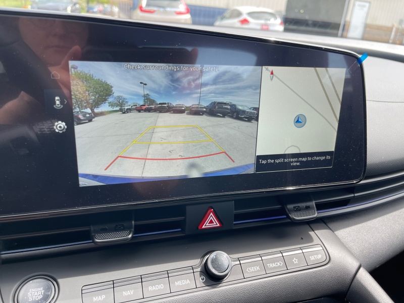 2025 Hyundai Elantra Hybrid