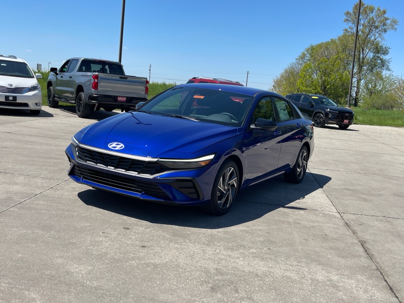2025 Hyundai Elantra Hybrid