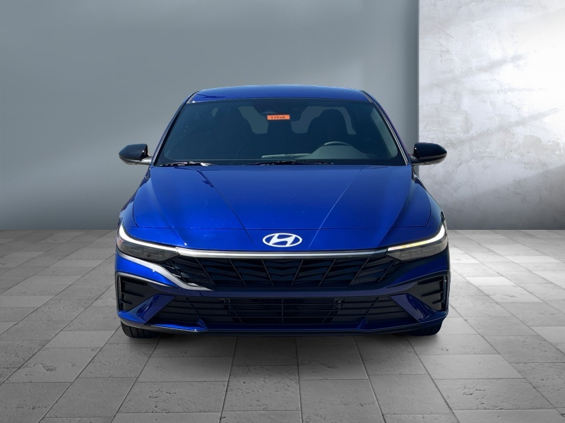 2025 Hyundai Elantra Hybrid