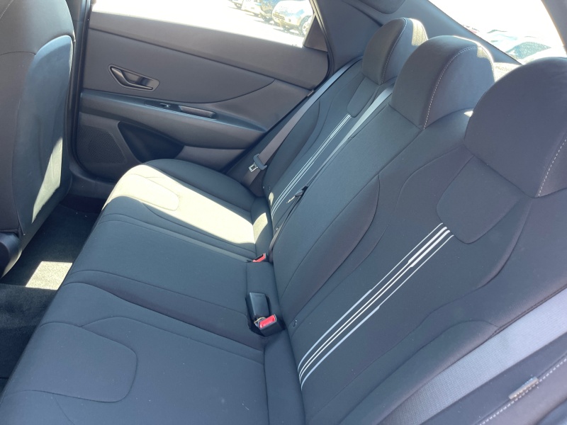 2025 Hyundai Elantra Hybrid