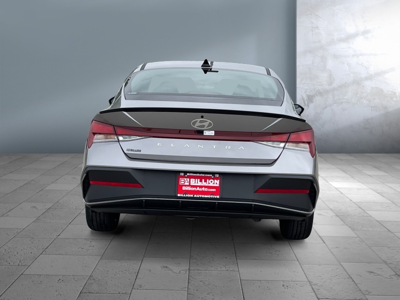 2025 Hyundai Elantra