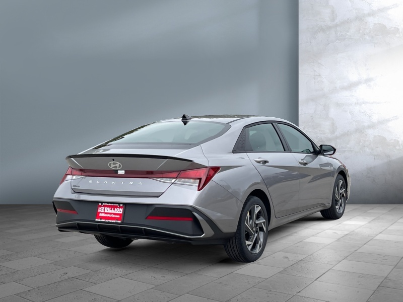 2025 Hyundai Elantra