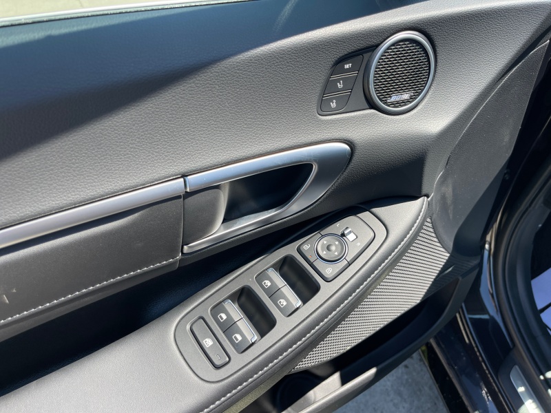 2025 Hyundai Sonata Hybrid