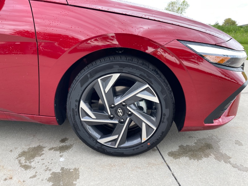 2025 Hyundai Elantra