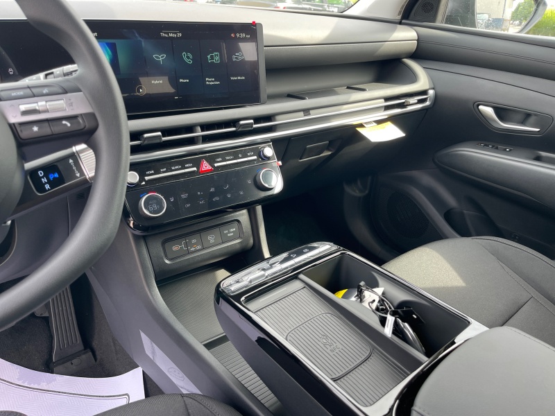 2025 Hyundai Tucson Hybrid