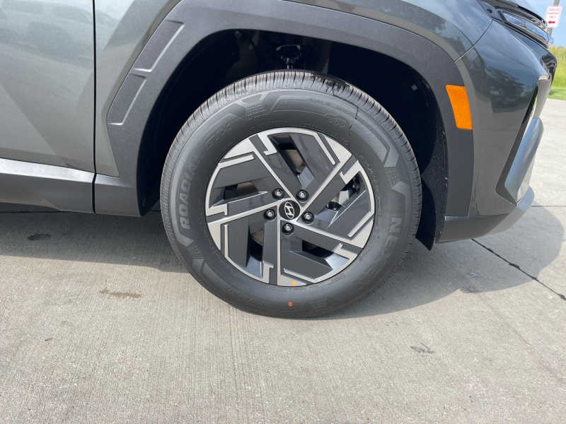 2025 Hyundai Tucson Hybrid
