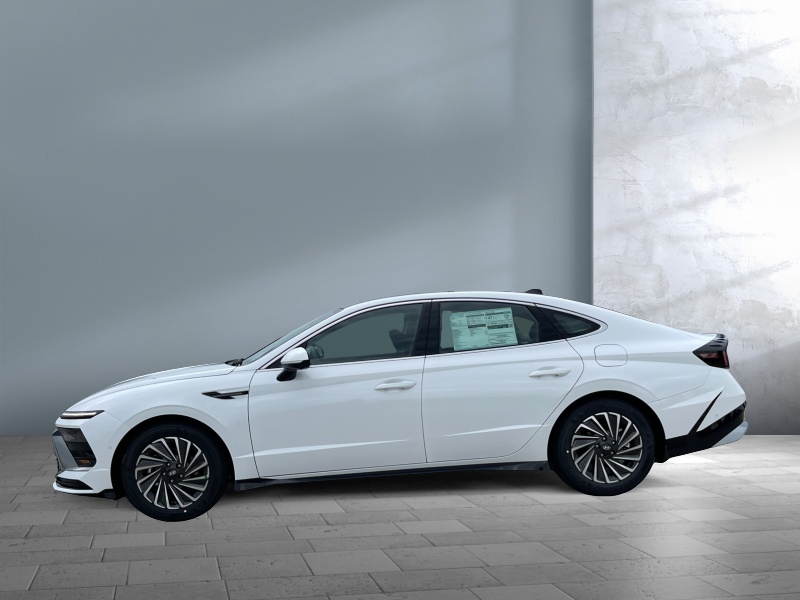 2025 Hyundai Sonata Hybrid