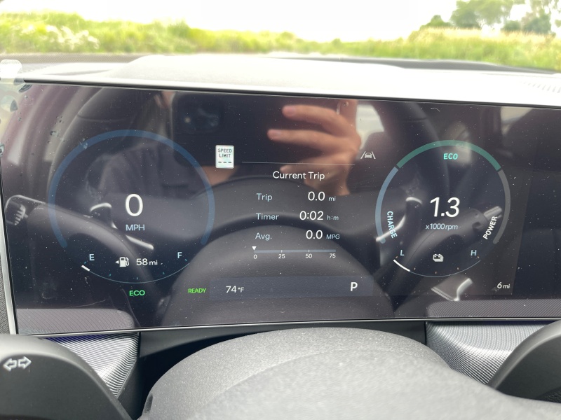 2025 Hyundai Sonata Hybrid