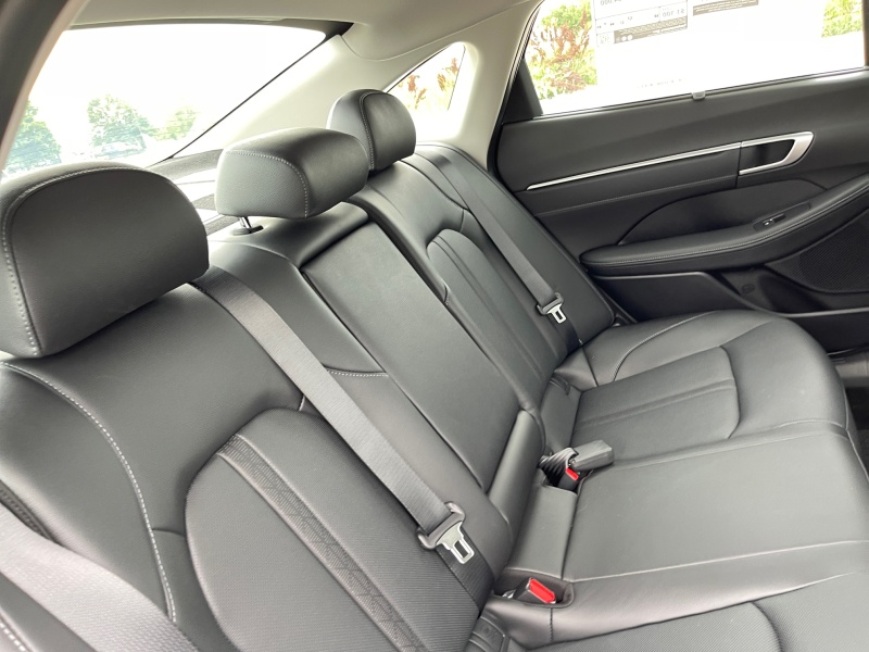2025 Hyundai Sonata Hybrid