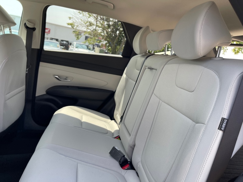 2025 Hyundai Tucson Hybrid
