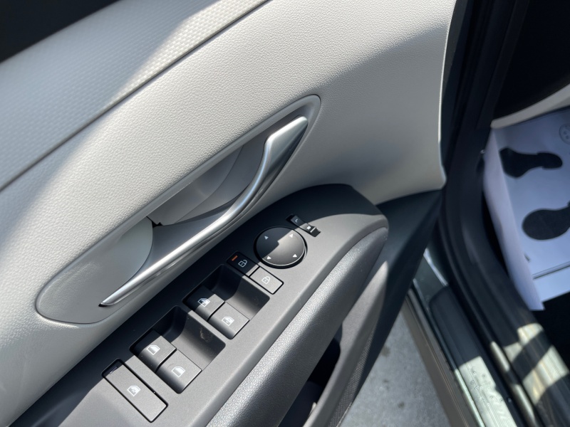 2025 Hyundai Tucson Hybrid