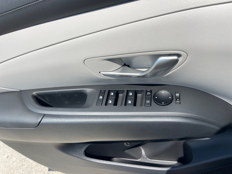 2025 Hyundai Tucson Hybrid