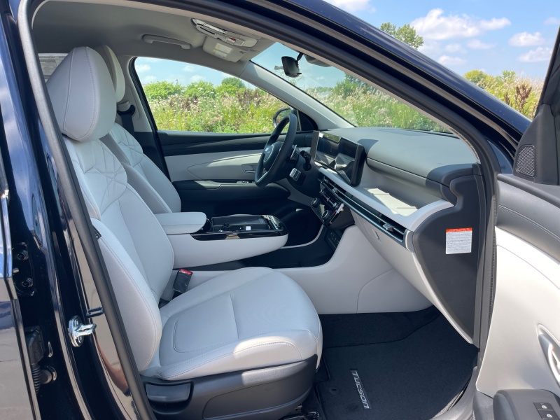 2025 Hyundai Tucson Hybrid