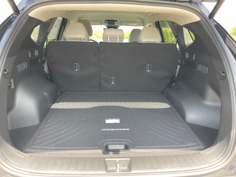 2025 Hyundai Tucson Hybrid