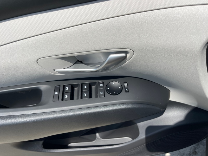 2025 Hyundai Tucson Hybrid