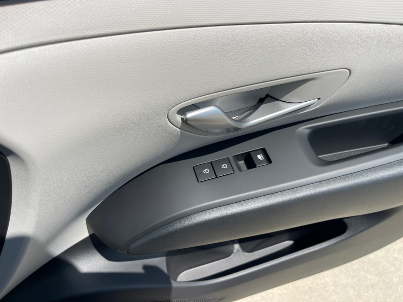 2025 Hyundai Tucson Hybrid