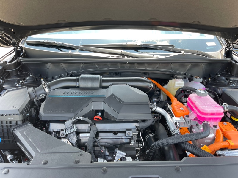 2025 Hyundai Tucson Hybrid