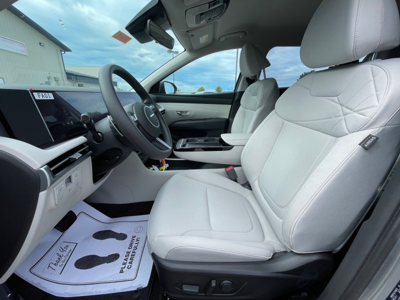 2025 Hyundai Tucson Hybrid