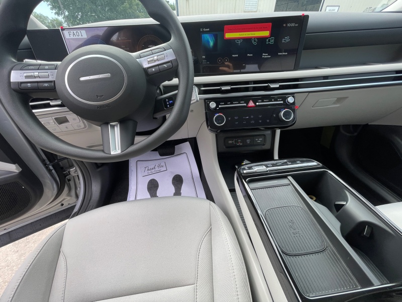 2025 Hyundai Tucson Hybrid