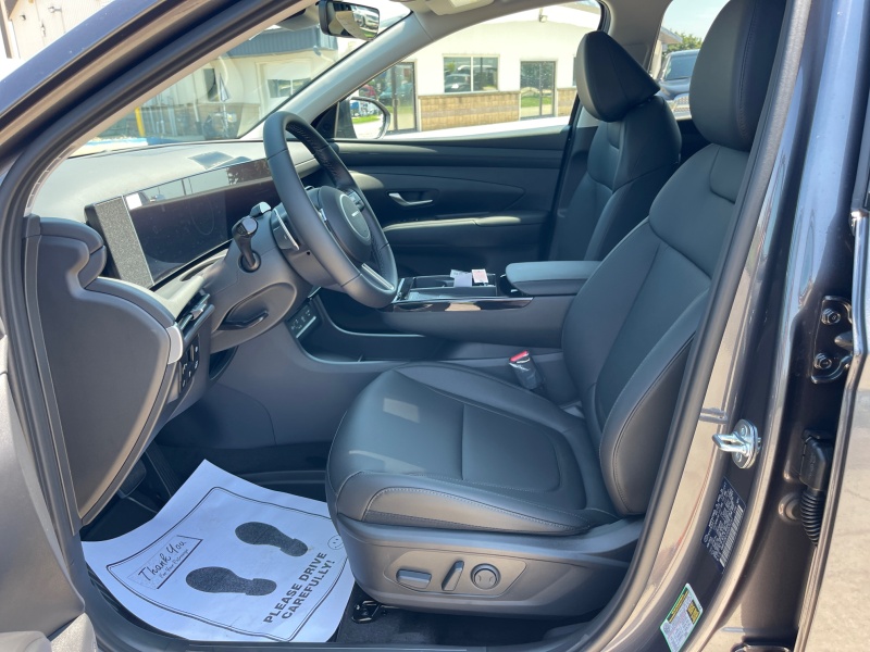 2025 Hyundai Tucson Hybrid