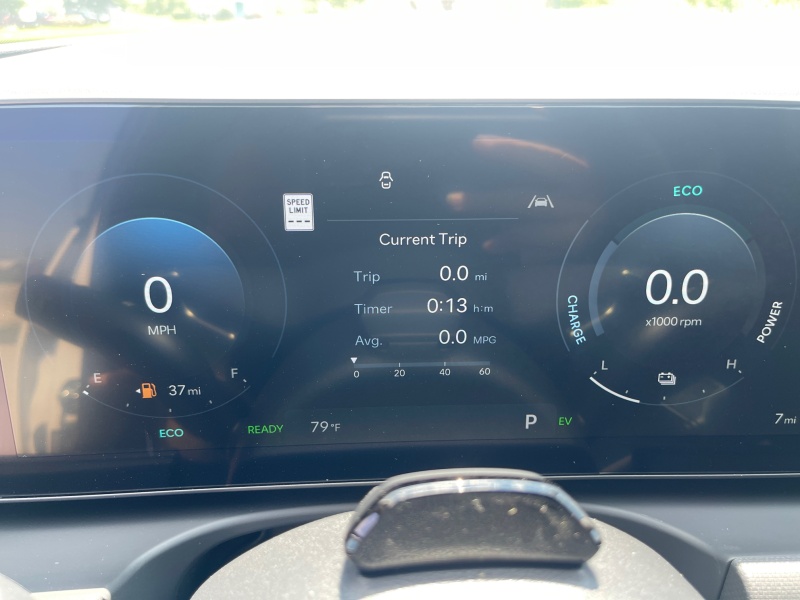 2025 Hyundai Tucson Hybrid