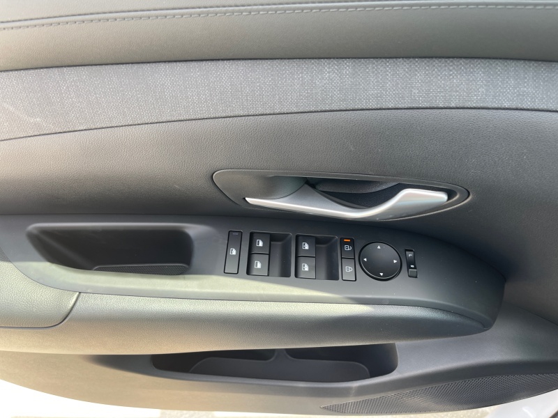 2025 Hyundai Tucson Hybrid