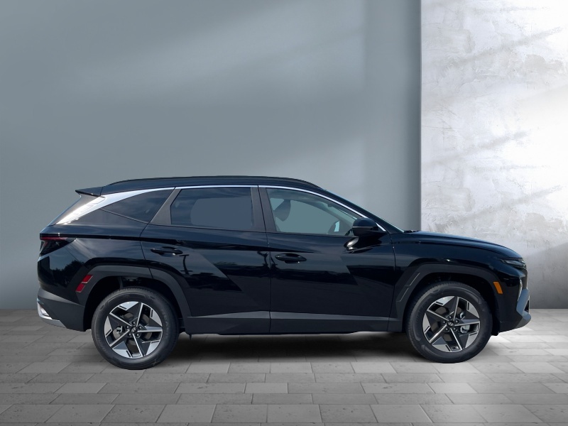 2025 Hyundai Tucson Hybrid
