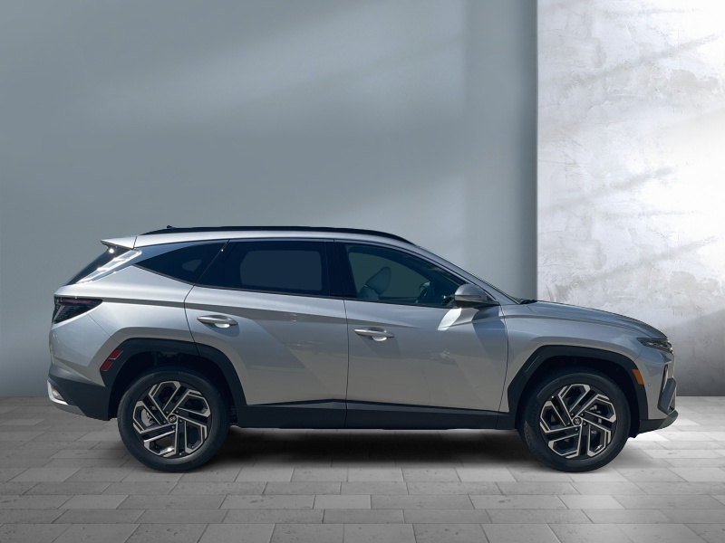 2025 Hyundai Tucson Hybrid