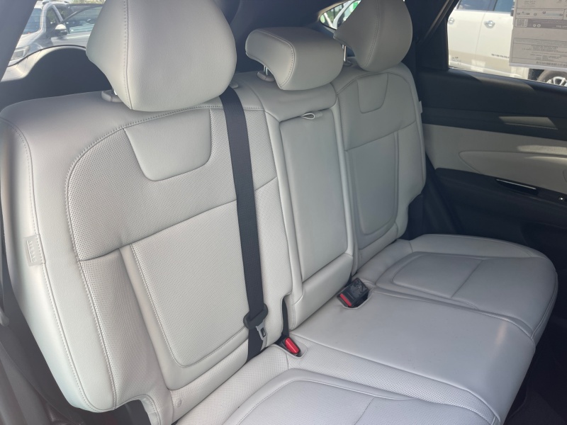 2025 Hyundai Tucson Hybrid