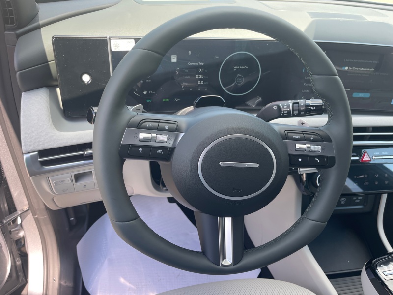2025 Hyundai Tucson Hybrid