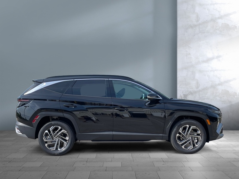 2025 Hyundai Tucson Hybrid
