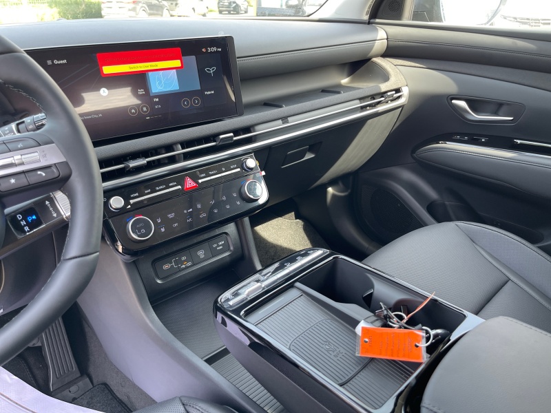 2025 Hyundai Tucson Hybrid