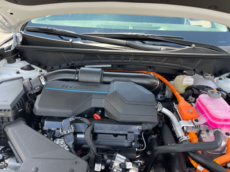 2025 Hyundai Tucson Hybrid