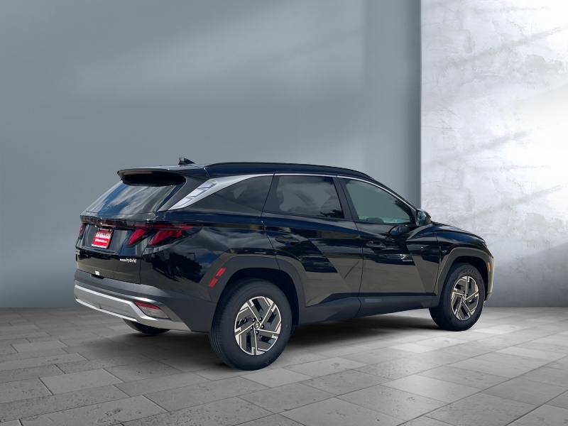 2025 Hyundai Tucson Hybrid