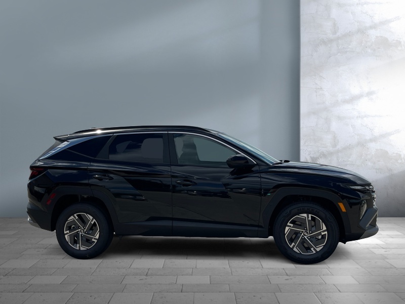 2025 Hyundai Tucson Hybrid