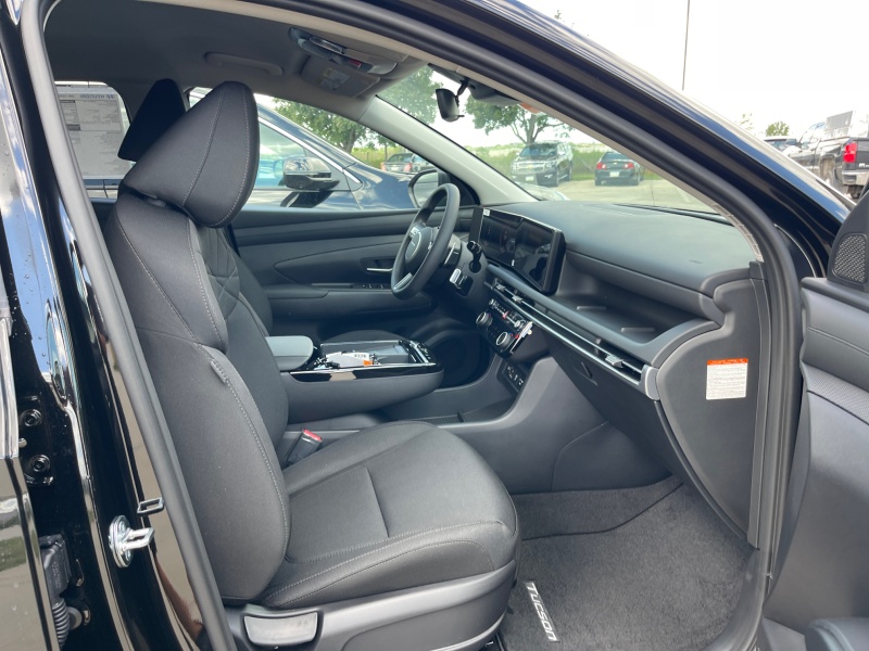 2025 Hyundai Tucson Hybrid