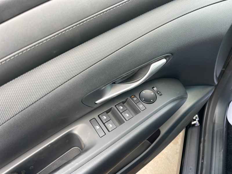 2025 Hyundai Tucson Hybrid