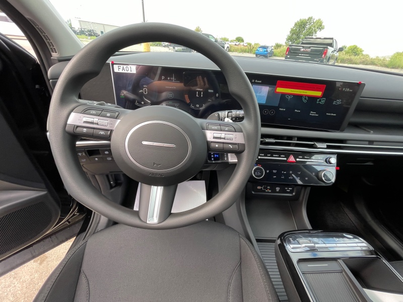 2025 Hyundai Tucson Hybrid