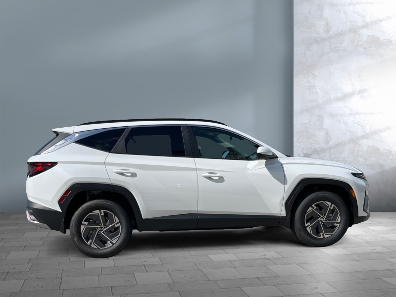 2025 Hyundai Tucson Hybrid