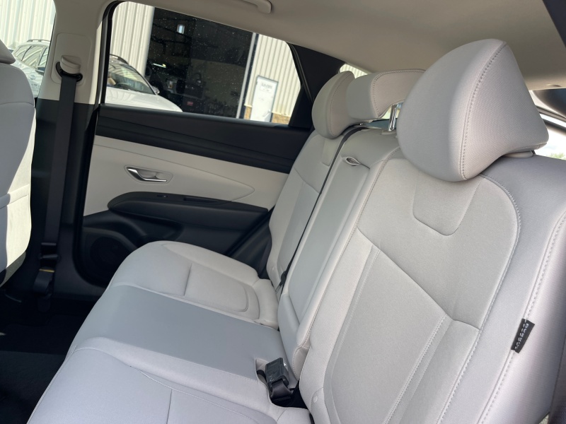 2025 Hyundai Tucson Hybrid