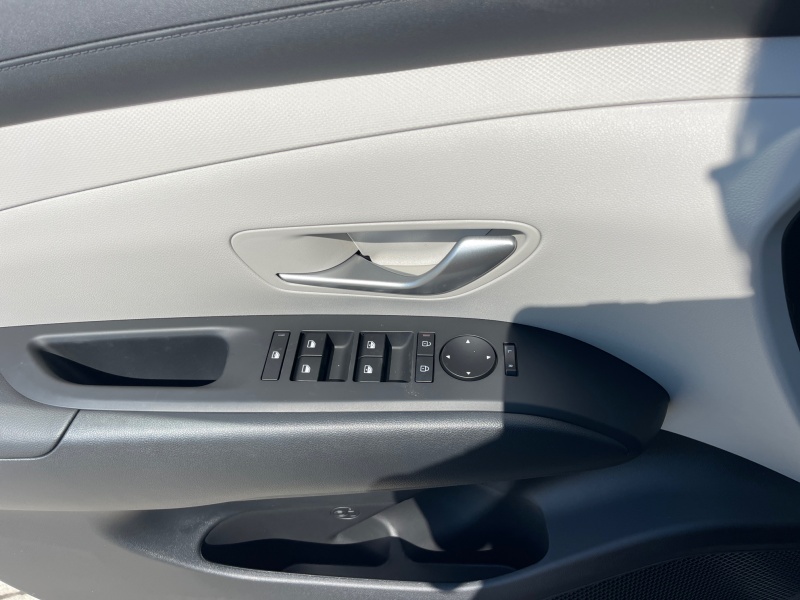 2025 Hyundai Tucson Hybrid
