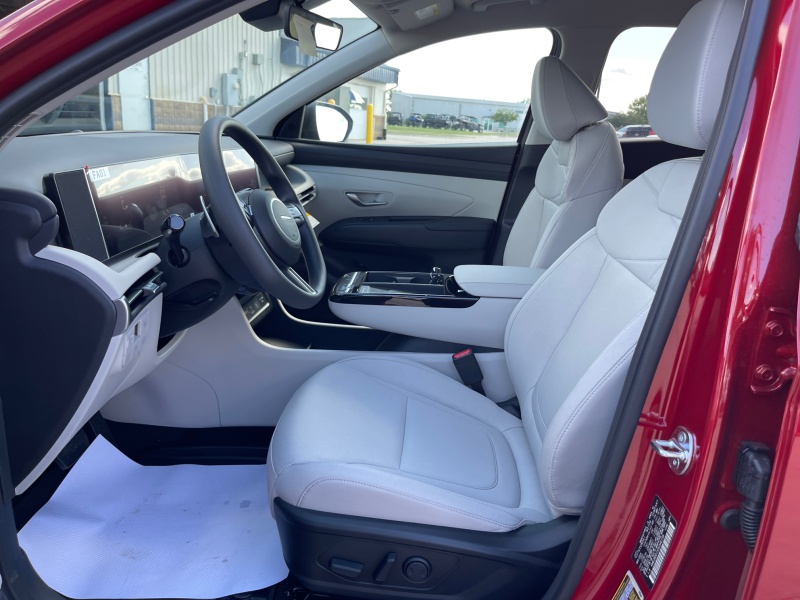 2025 Hyundai Tucson Hybrid
