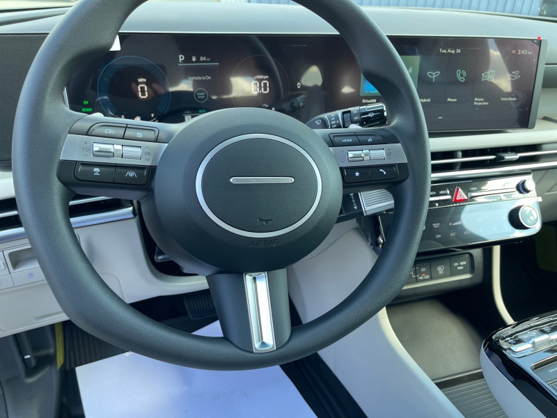 2025 Hyundai Tucson Hybrid