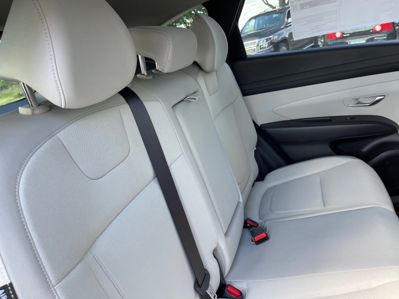 2025 Hyundai Tucson Hybrid