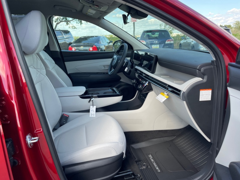 2025 Hyundai Tucson Hybrid