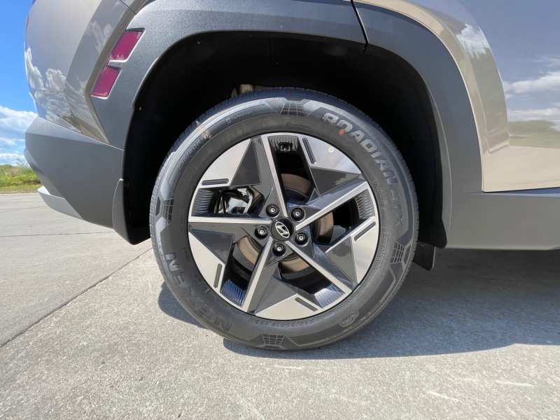 2025 Hyundai Tucson Hybrid