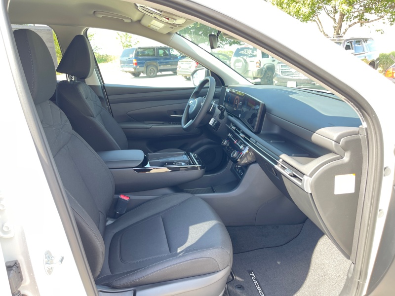 2025 Hyundai Tucson Hybrid